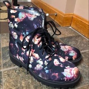 Floral boots